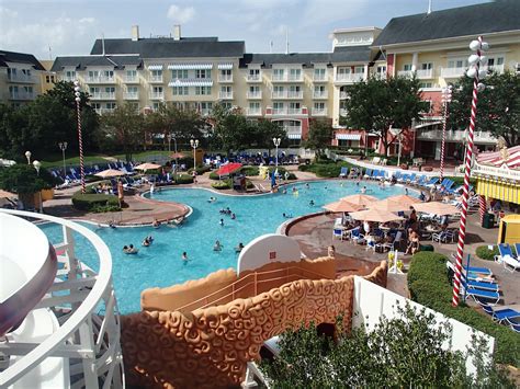 hotels close to disney boardwalk.